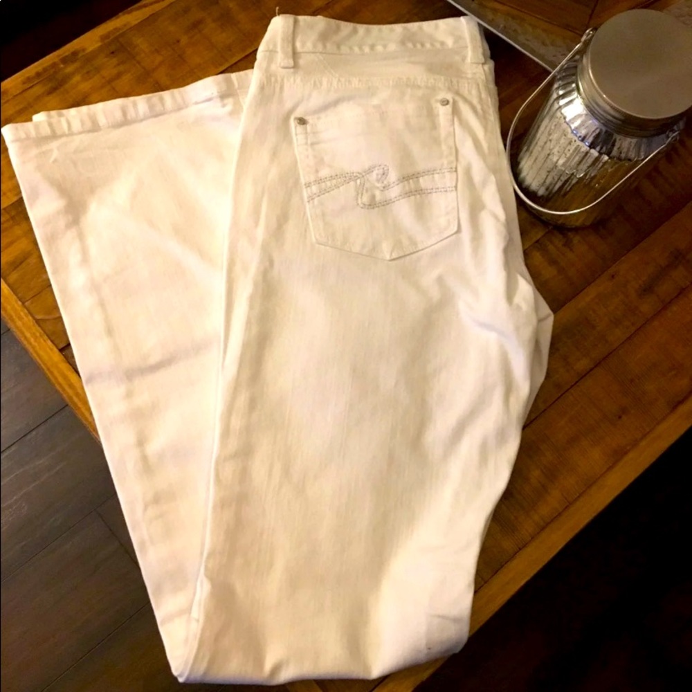 White House black Market Jeans Size 4